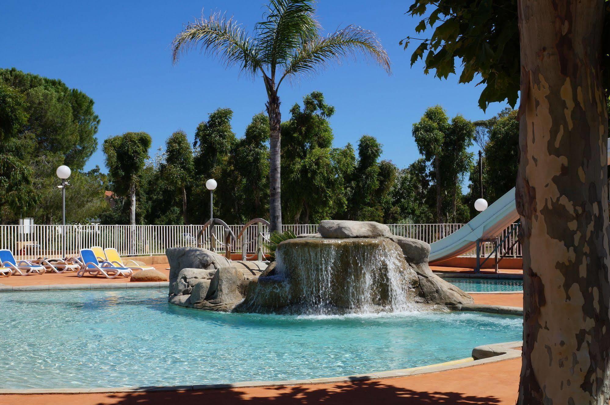 Camping International Calvi  Zewnętrze zdjęcie